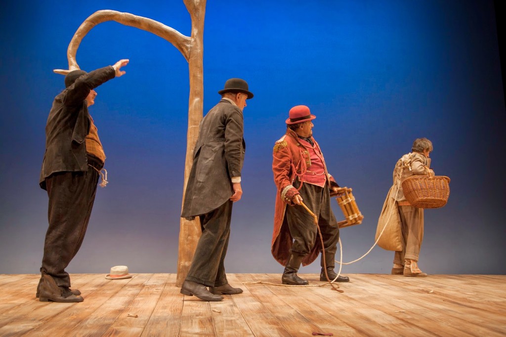 1 ASPETTANDO GODOT - Antonio Salines, Luciano Virgilio, Edoardo Siravo,Enrico Bonavera-foto Andrea Gatopoulos